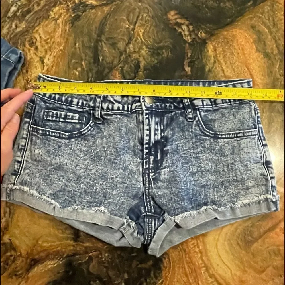 Jean shorts lot sz 3/27 forever 21 acid wash